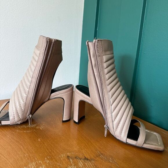 Marcella NYC Women’s Tulla Edgy Quilted Ribbed Heeled Square Toe Block Heel Sand - Picture 10 of 15